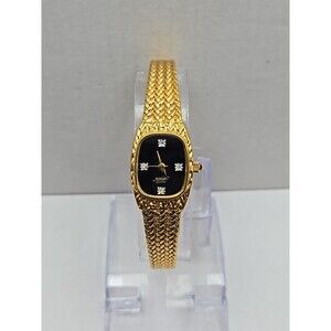 Xavier Womens Quartz Gold Tone Diamond Watch Basket Weave Bracelet New Battery